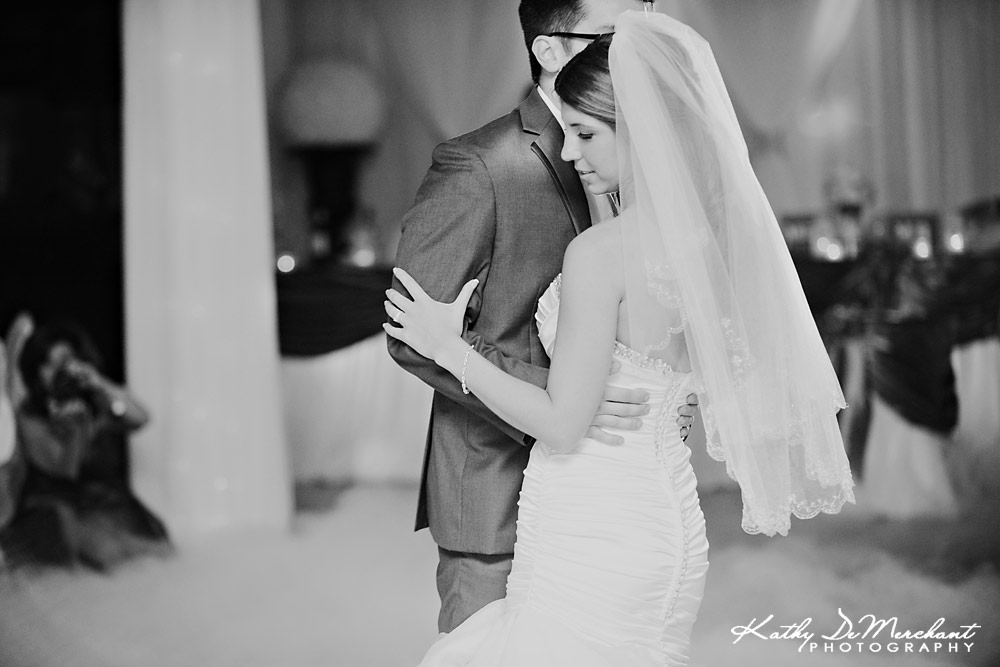 Kaila & Mike | Married | Oakville Wedding Photographer | Glen Abbey Wedding Photography | Le Dome Wedding Photography