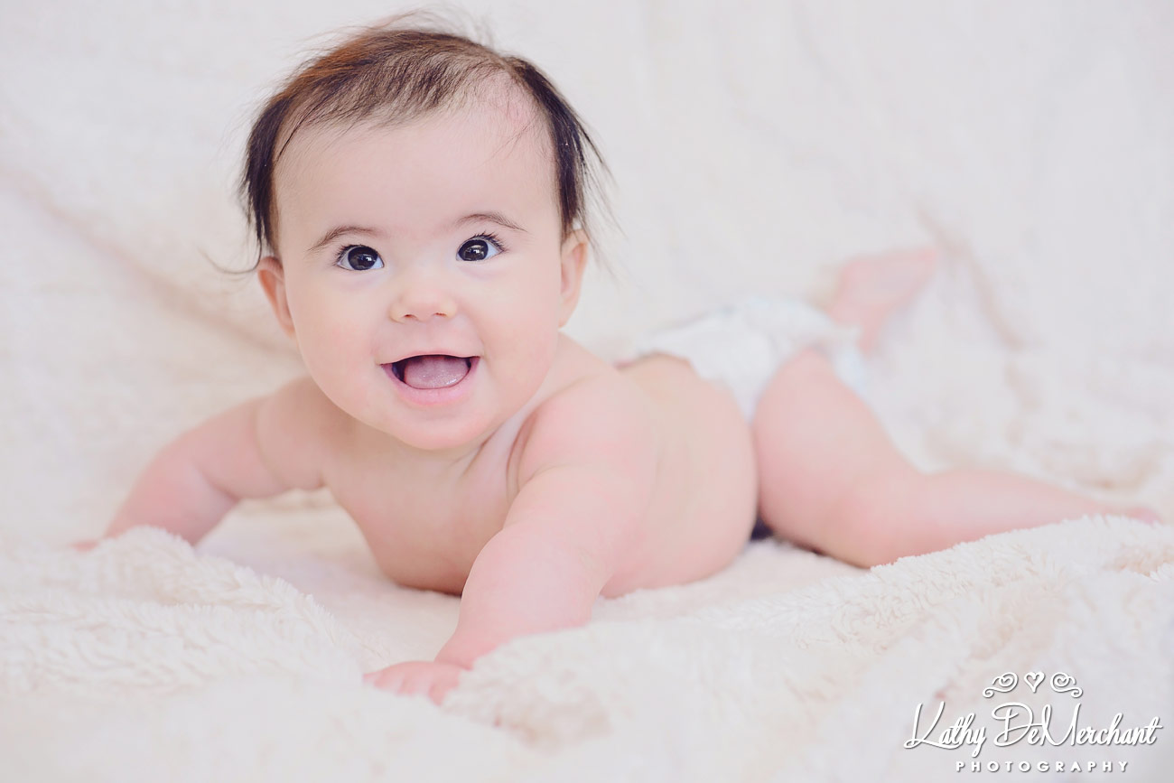 Ava – 6 months old | Toronto Children Photographer | Toronto Family Photography