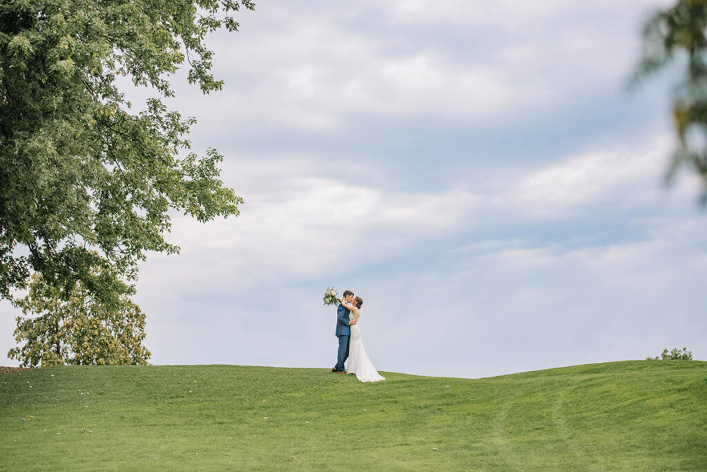 Dundas Valley Golf & Curling Club Wedding Photography